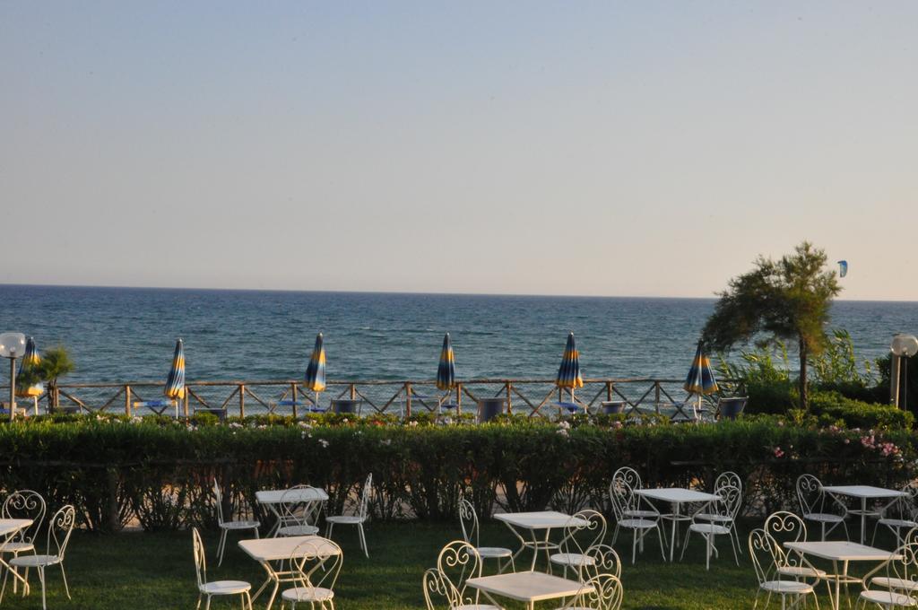 Settebello Village Lido Di Fondi Exterior foto